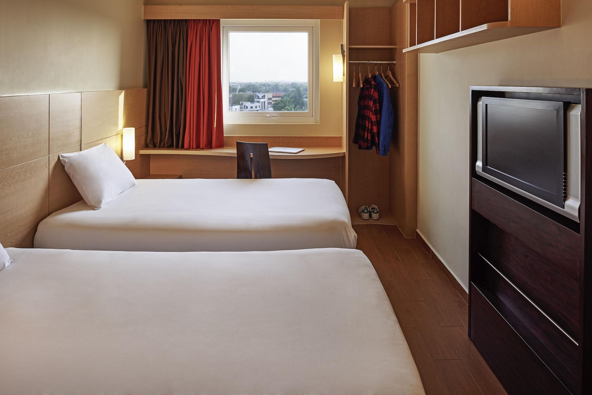 Ibis Aguascalientes Norte Exterior foto